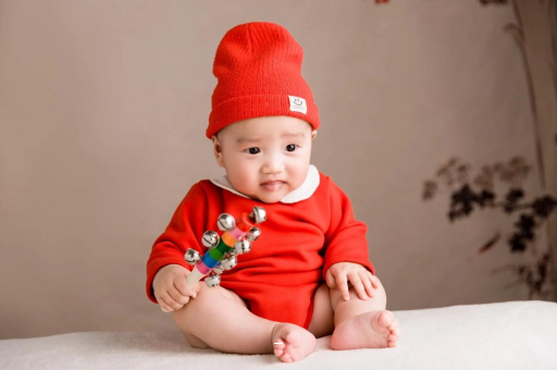 安达宝宝脚底长水泡